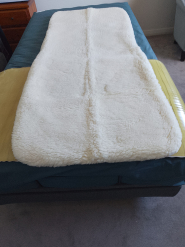 Medical Grade Full Length Sheep Bed Overlay