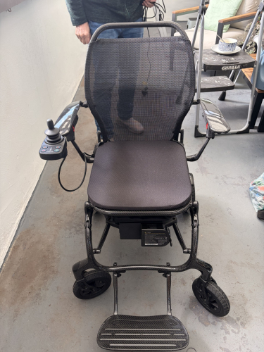 QUICKIE Q50 R Carbon Electric Wheelchair