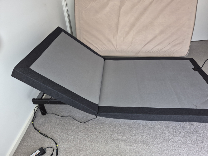MLily Active 20 Electric Adjustable Bed and Mattress