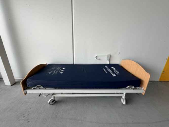 Aidacare AC3 Adjustable Bed including mattress