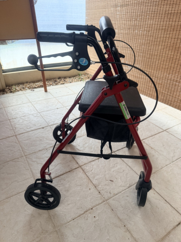 Aidacare Aspire Classic Seat Walker